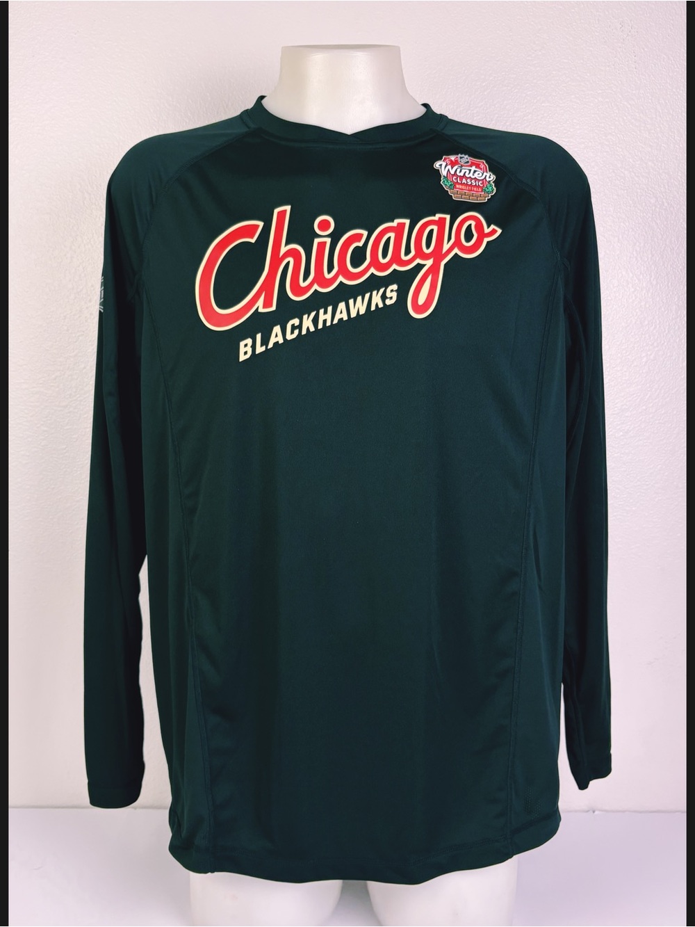 Chicago Blackhawks Fanatics Authentic Pro
2025 Winter Classic Shirt XL Wrigley